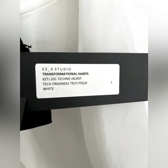 KZ_K Studio NYC White Techno Blazer NWT ~ Size L - Picture 8 of 14